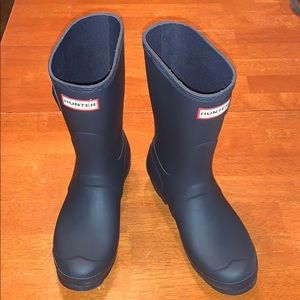 hunter mid rain boots
